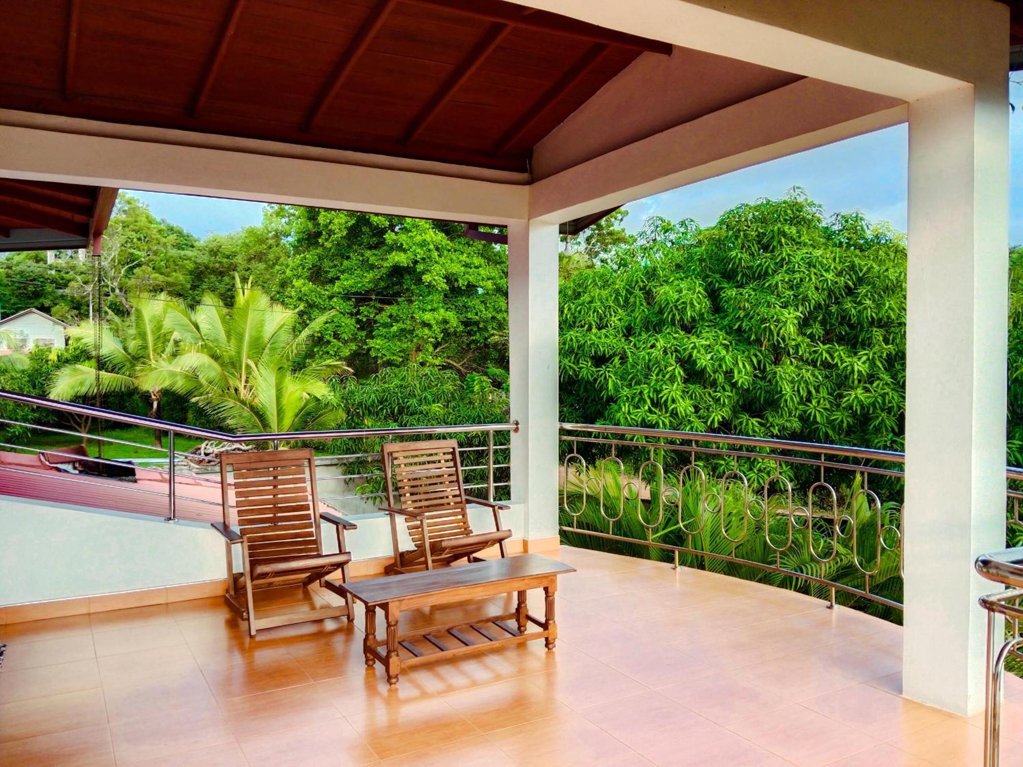 Sigiriya Peacock Homestay Luaran gambar
