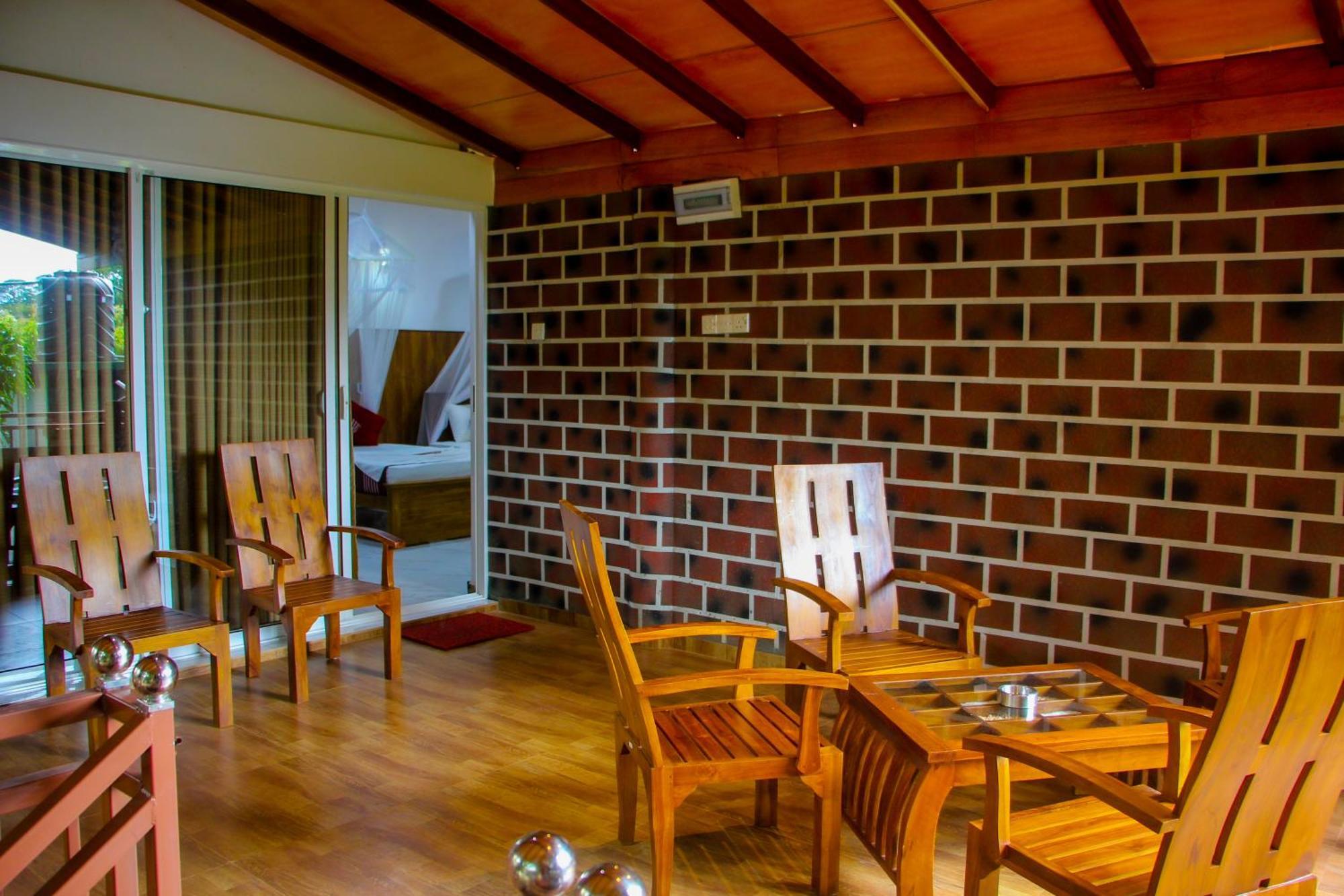 Sigiriya Peacock Homestay Luaran gambar